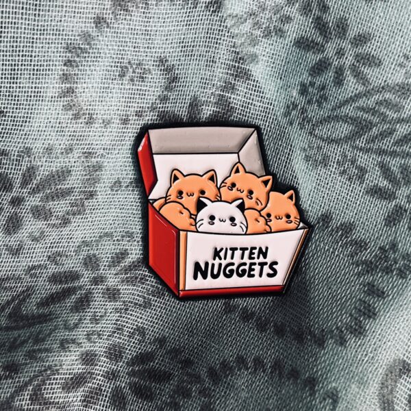 'Kitten Nuggets' Brooch/Lapel Pin - Image 6
