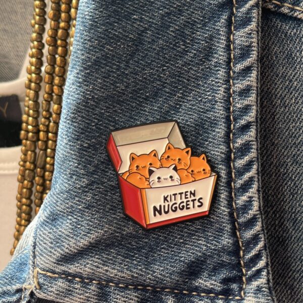 'Kitten Nuggets' Brooch/Lapel Pin - Image 7