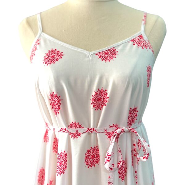 BOBBY & OLIVE Shoestring Maxi Dress-RED floral print - Image 4